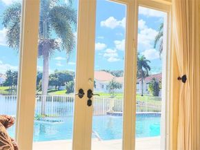 3460 SW 52nd St, Hollywood FL 33312