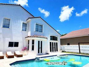 3460 SW 52nd St, Hollywood FL 33312