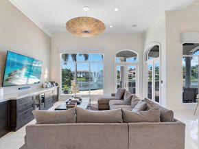 366 Sweet Bay Avenue, Plantation FL 33324