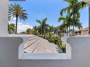 366 Sweet Bay Avenue, Plantation FL 33324