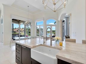 366 Sweet Bay Avenue, Plantation FL 33324