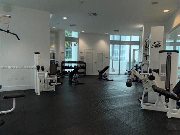 350 S Miami Ave 304, Miami FL 33130