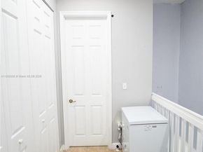 983 NE 42nd Pl, Homestead FL 33033