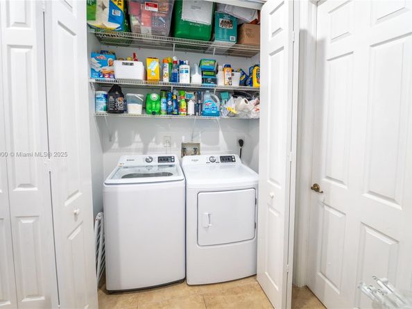 983 NE 42nd Pl, Homestead FL 33033