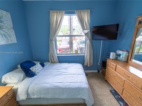 983 NE 42nd Pl, Homestead FL 33033