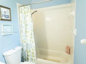 983 NE 42nd Pl, Homestead FL 33033