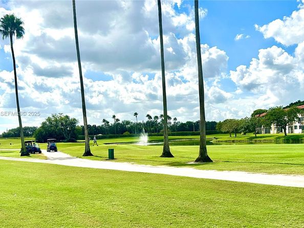 8990 S Hollybrook Blvd 108, Pembroke Pines FL 33025