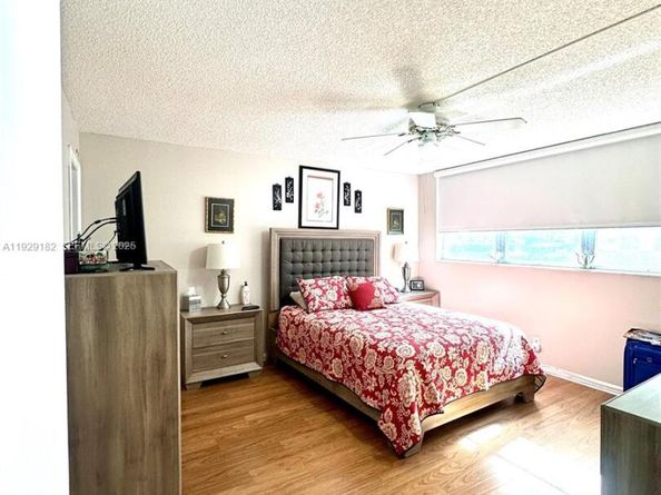 8990 S Hollybrook Blvd 108, Pembroke Pines FL 33025