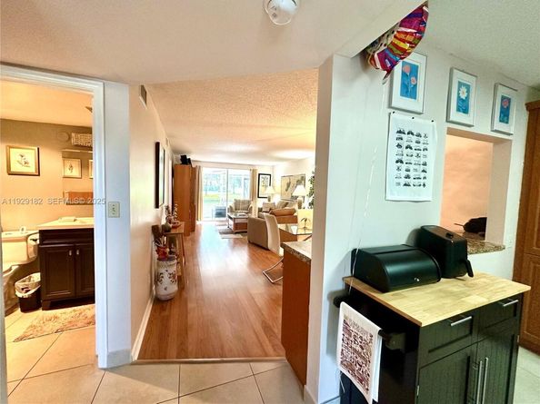 8990 S Hollybrook Blvd 108, Pembroke Pines FL 33025