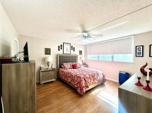 8990 S Hollybrook Blvd 108, Pembroke Pines FL 33025