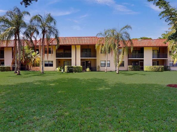 15805 W Waterside Cir 202, Sunrise FL 33326