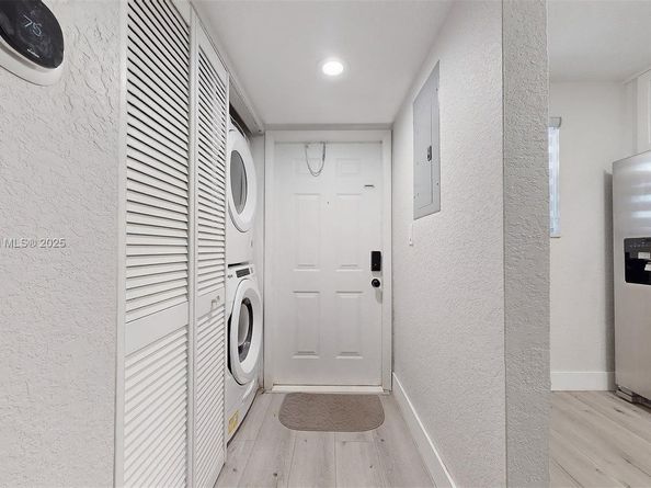 15805 W Waterside Cir 202, Sunrise FL 33326