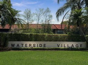 15805 W Waterside Cir 202, Sunrise FL 33326