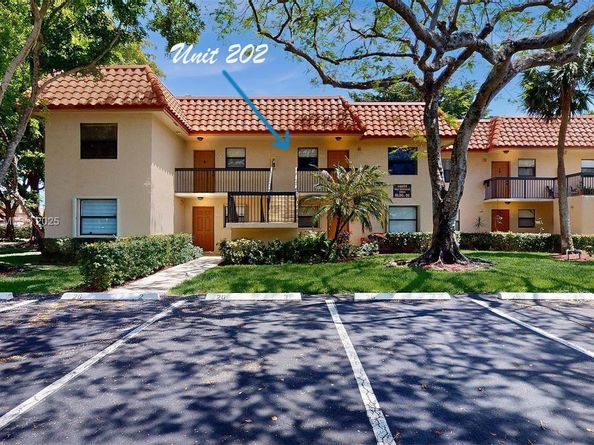 15805 W Waterside Cir 202, Sunrise FL 33326