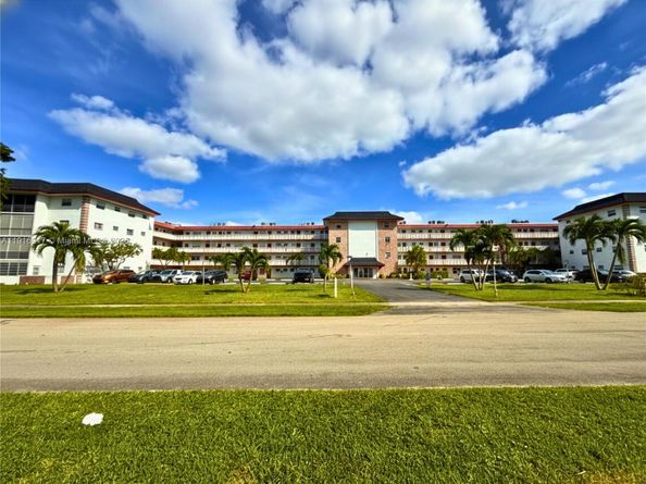 4140 NW 44th Ave 113, Lauderdale Lakes FL 33319