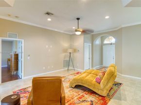 1383 NE 27th St, Pompano Beach FL 33064