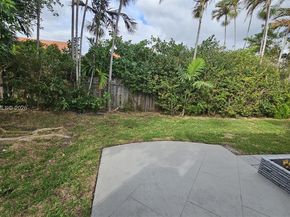 9348/9356 Byron Ave, Surfside FL 33154