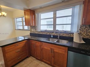 9348/9356 Byron Ave, Surfside FL 33154