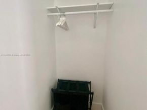 1420 SW 33rd Ct, Fort Lauderdale FL 33315