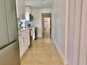 1420 SW 33rd Ct, Fort Lauderdale FL 33315