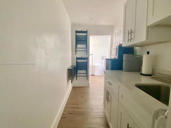 1420 SW 33rd Ct, Fort Lauderdale FL 33315
