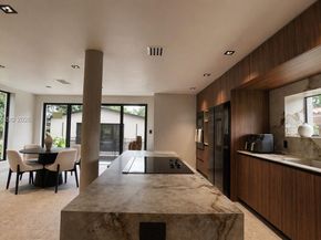 1820 SW 10th St, Miami FL 33135