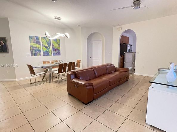 3772 NE 9th Ct, Homestead FL 33033