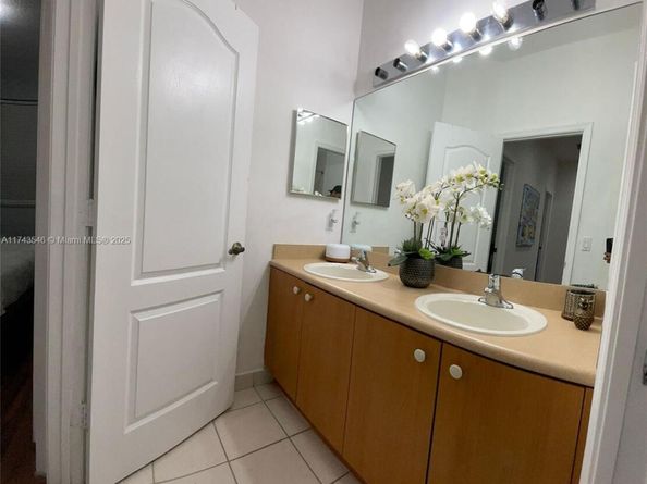 3772 NE 9th Ct, Homestead FL 33033