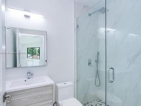 3024 SW 16th Ter 3024, Miami FL 33145