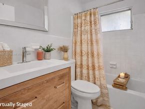 3042 NE 13th Ave, Oakland Park FL 33334