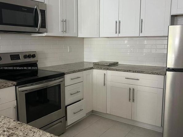 10592 Royal Palm Blvd 10592, Coral Springs FL 33065