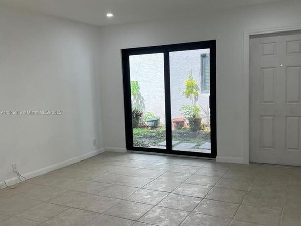 10592 Royal Palm Blvd 10592, Coral Springs FL 33065