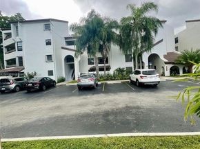 9140 SW 123rd Ct 201, Miami FL 33186