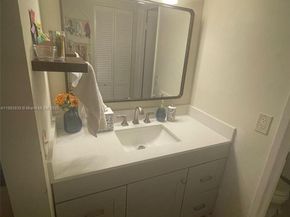 9140 SW 123rd Ct 201, Miami FL 33186