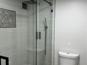 17021 N Bay Rd 216, Sunny Isles Beach FL 33160