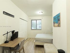 260 NW 133rd St, North Miami FL 33168