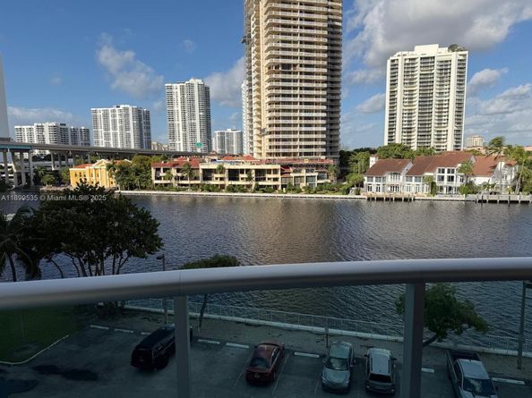 19390 Collins Ave 525, Sunny Isles Beach FL 33160