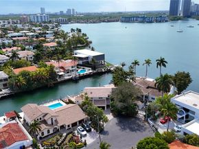 3226 NE 168th St, North Miami Beach FL 33160