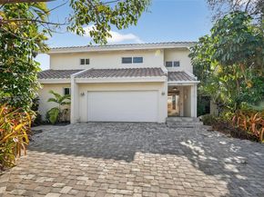 3226 NE 168th St, North Miami Beach FL 33160