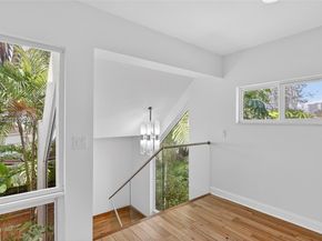 3226 NE 168th St, North Miami Beach FL 33160