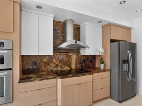 3226 NE 168th St, North Miami Beach FL 33160