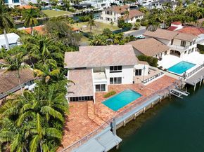 3226 NE 168th St, North Miami Beach FL 33160