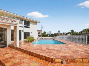 3226 NE 168th St, North Miami Beach FL 33160