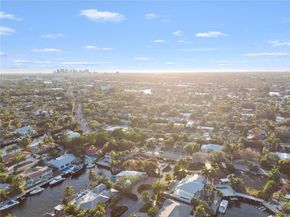 2809 NE 24th Pl, Fort Lauderdale FL 33305