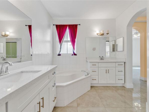 11724 SW 137th Path, Miami FL 33186
