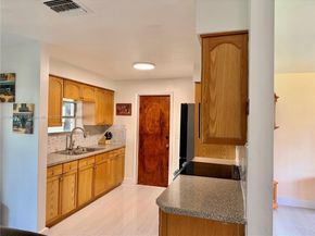 5201 SW 95th Ave, Cooper City FL 33328