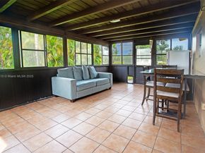 5201 SW 95th Ave, Cooper City FL 33328