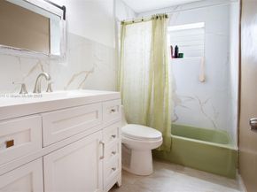 5201 SW 95th Ave, Cooper City FL 33328