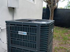 2600 NW 108th St, Miami FL 33167