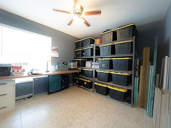 938 SW 149th Ter, Sunrise FL 33326